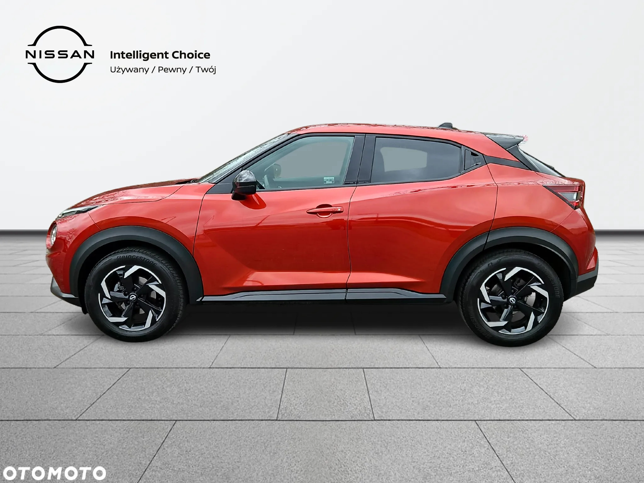 Nissan Juke 1.0 DIG-T N-Connecta DCT - 2