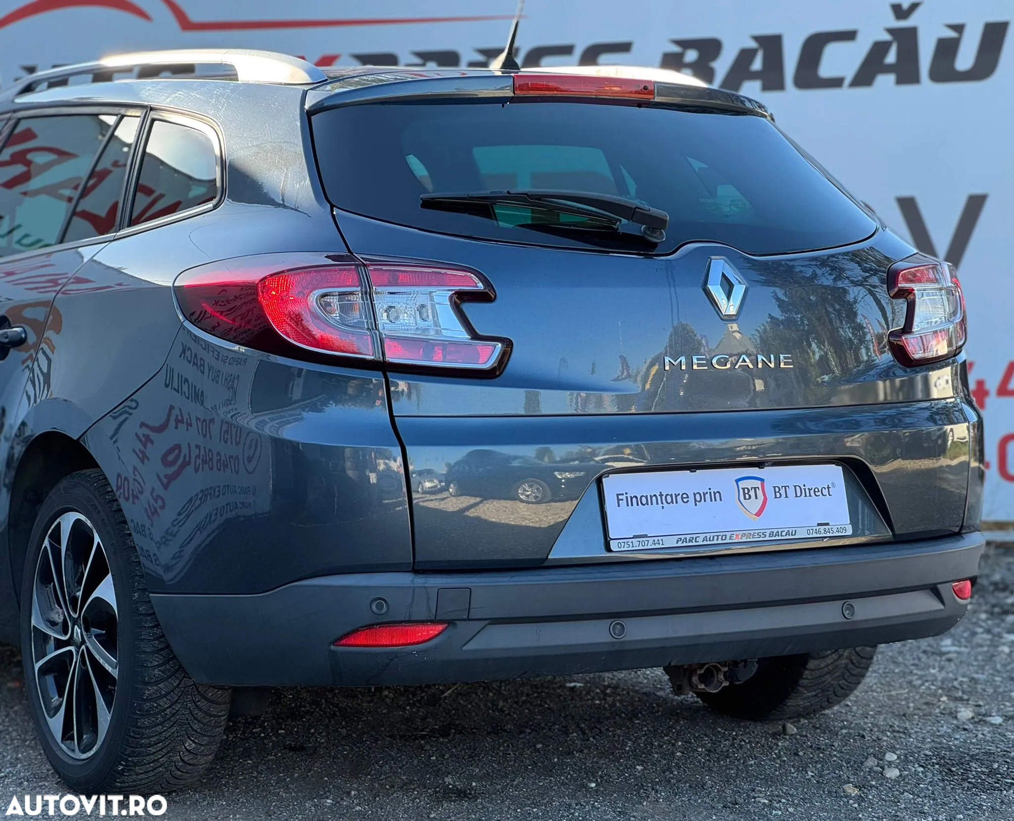 Renault Megane ENERGY dCi 130 BOSE EDITION - 21