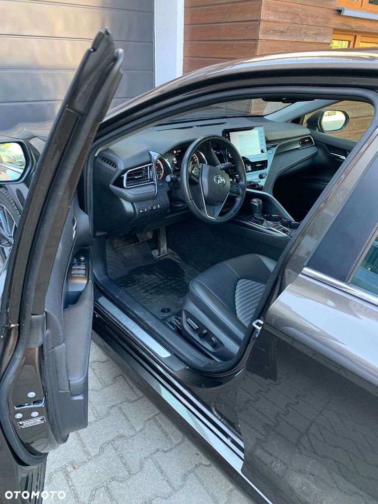 Toyota Camry 2.5 Hybrid Prestige CVT - 12