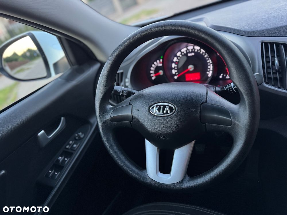 Kia Sportage 1.6 GDI L 2WD - 36