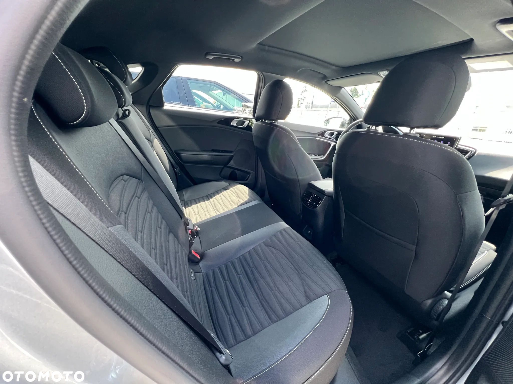 Kia ProCeed 1.5 T-GDI GT Line DCT - 10