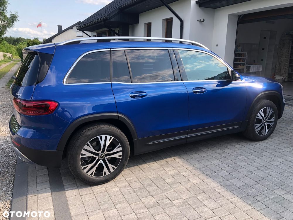 Mercedes-Benz GLB - 8