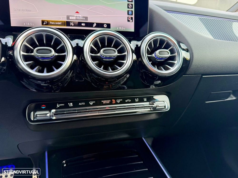 Mercedes-Benz GLA 250 e AMG Line - 28