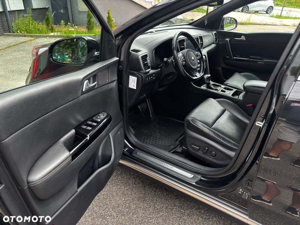 Kia Sportage 2.0 CRDI AWD Eco-Dynamics+ (48V M-H) GT LINE - 11