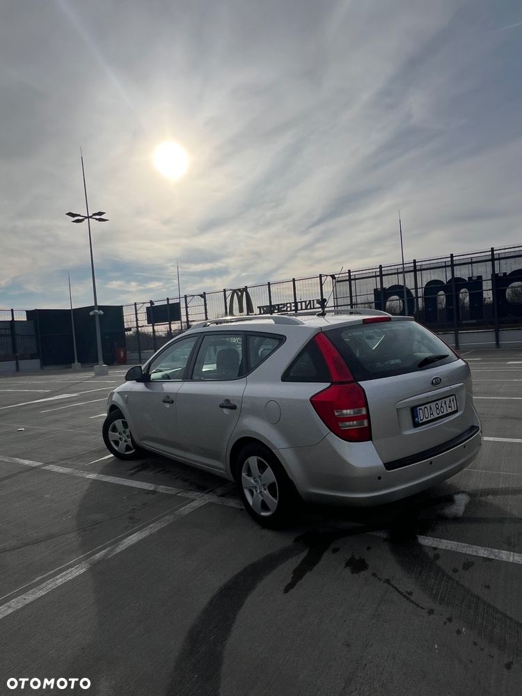 Kia Ceed 1.6 Comfort - 5