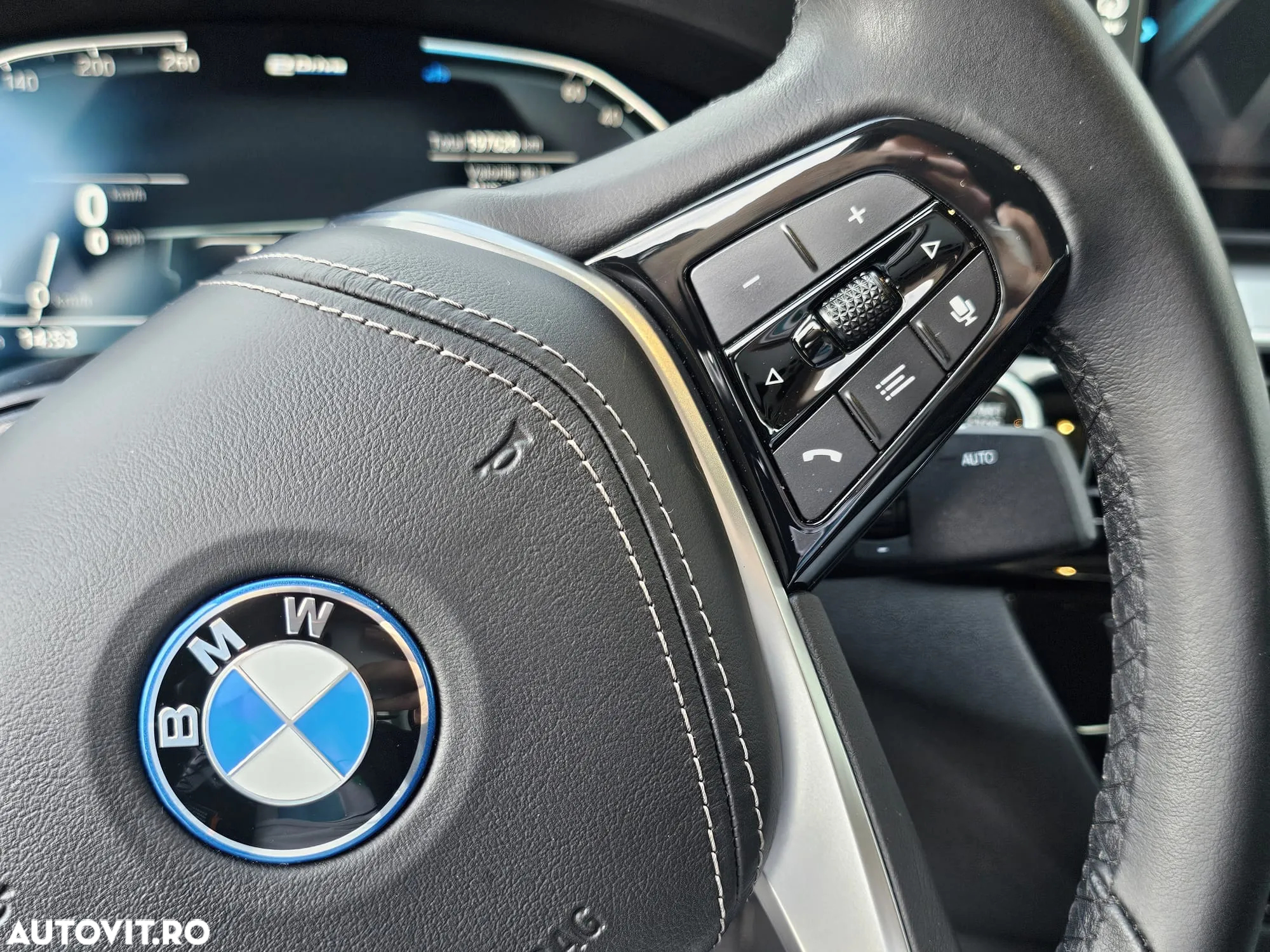 BMW Seria 5 530e AT PHEV - 36