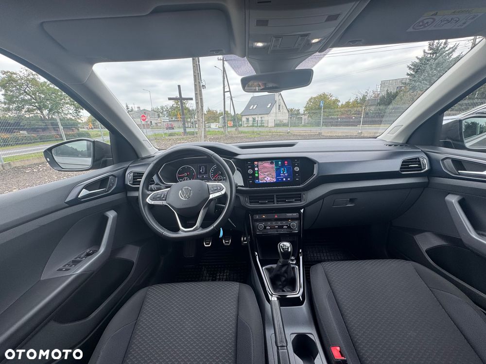 Volkswagen T-Cross - 13