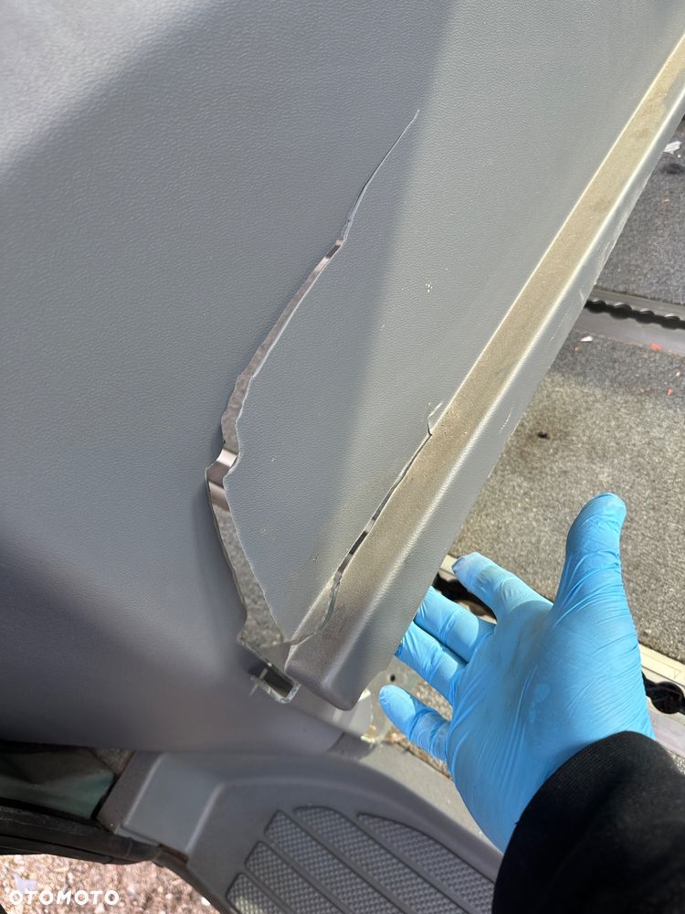 Mercedes 639 Viano  Vito  ściana dzialowa grodź - 4