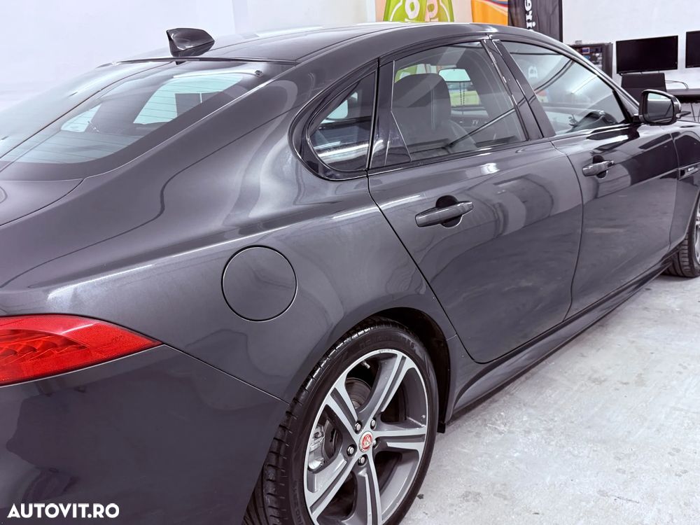Jaguar XF E-Performance Aut. R-Sport - 31