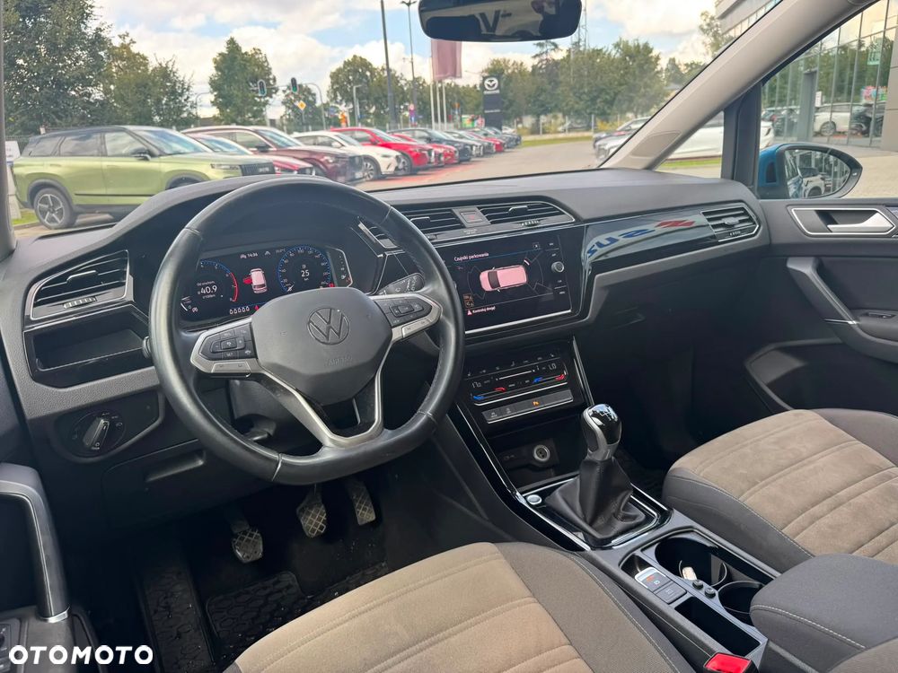 Volkswagen Touran 1.5 TSI EVO Highline - 6