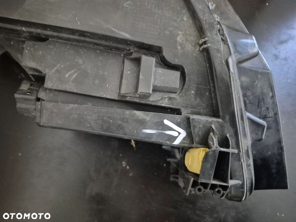 Lampa Volkswagen T-Cross Zwykła 2018-2023r. Europa Prawa - 3