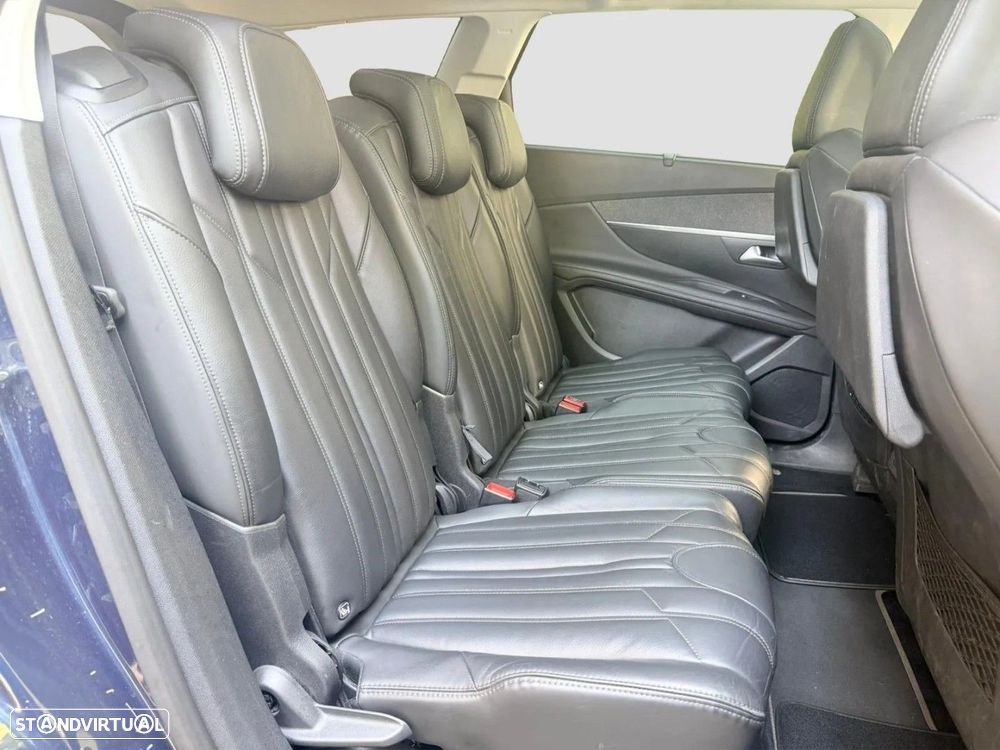 Peugeot 5008 1.2 PureTech Allure EAT8 - 15