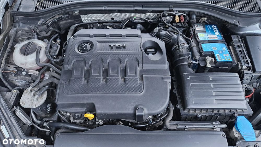 Skoda Superb 2.0 TDI DSG Ambition - 12