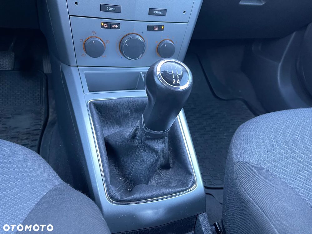 Opel Astra 1.6 Business - 15