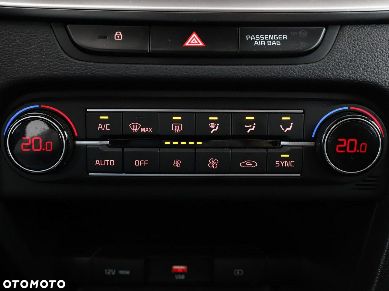 Kia XCeed 1.5 T-GDI XL - 25