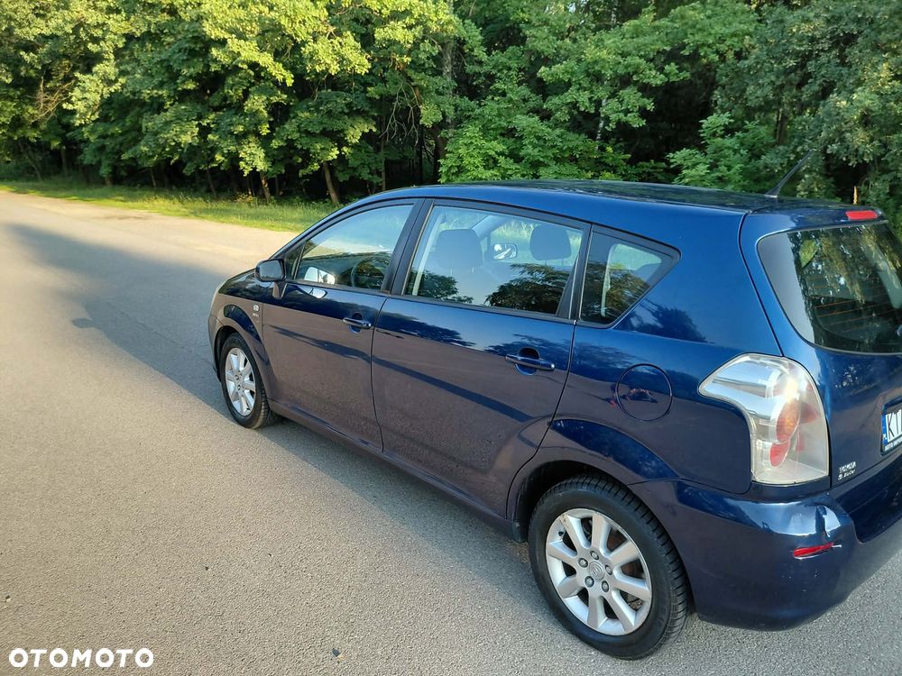 Toyota Corolla Verso 1.8 Sol - 4
