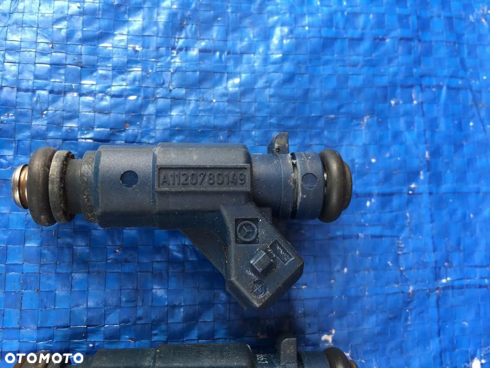 Mercedes W211 Benzyna Wtryski Wtryskiwacz Wtrysk A1120780149 - 2