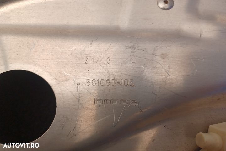 Macara geam fata dreapta electrica 981693-105 A2129004214 A2048200242 - 4