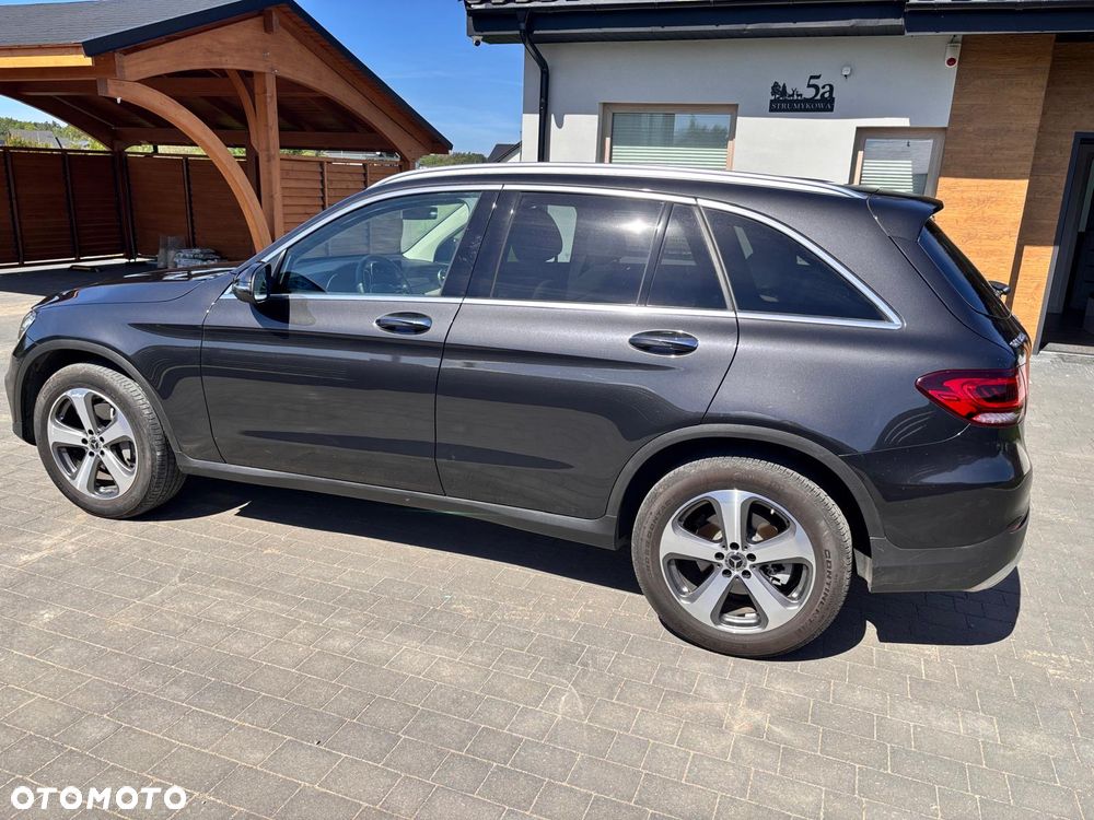 Mercedes-Benz GLC 300 4-Matic - 2
