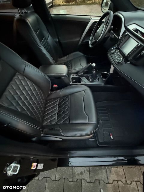 Toyota RAV4 2.0 D-4D Prestige 4x2 - 19