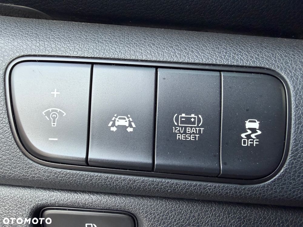 Kia Niro 1.6 GDI Hybrid XL - 19