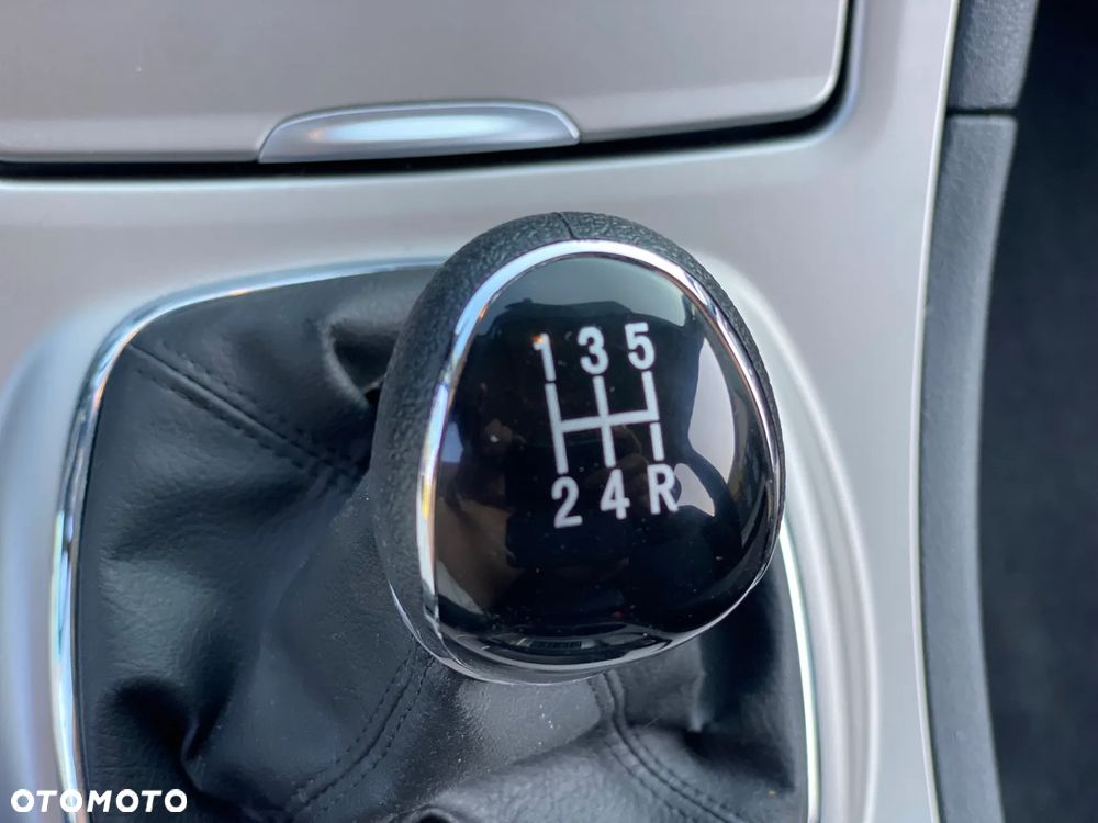 Ford S-Max - 23