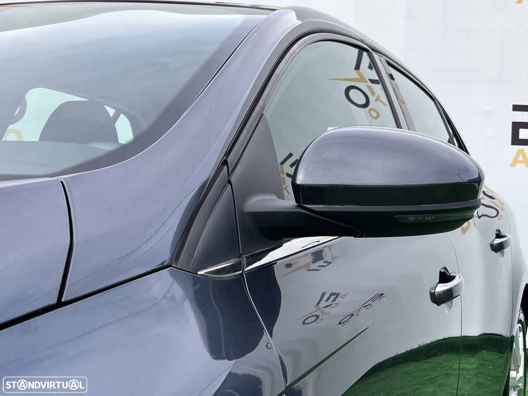 Renault Mégane 1.5 Blue dCi Intens - 3