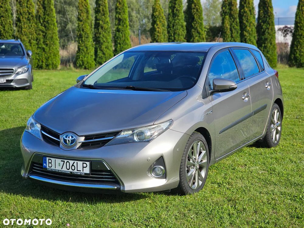 Toyota Auris - 2