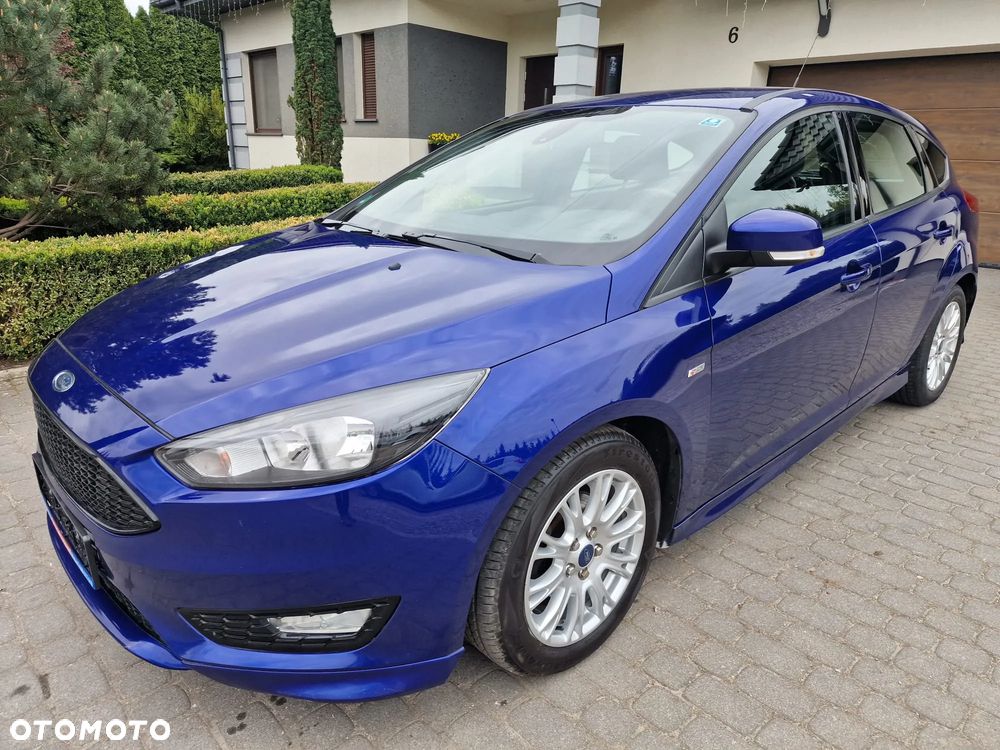 Ford Focus 1.0 EcoBoost Start-Stopp-System ST-LINE STYLE - 4