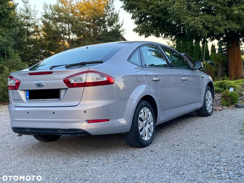 Ford Mondeo 2.0 Ghia X - 7
