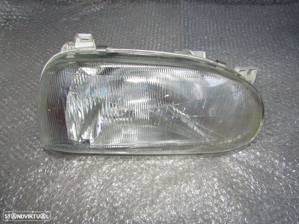 Farol VW GOLF III , usado em bom estado, lado direito - 1