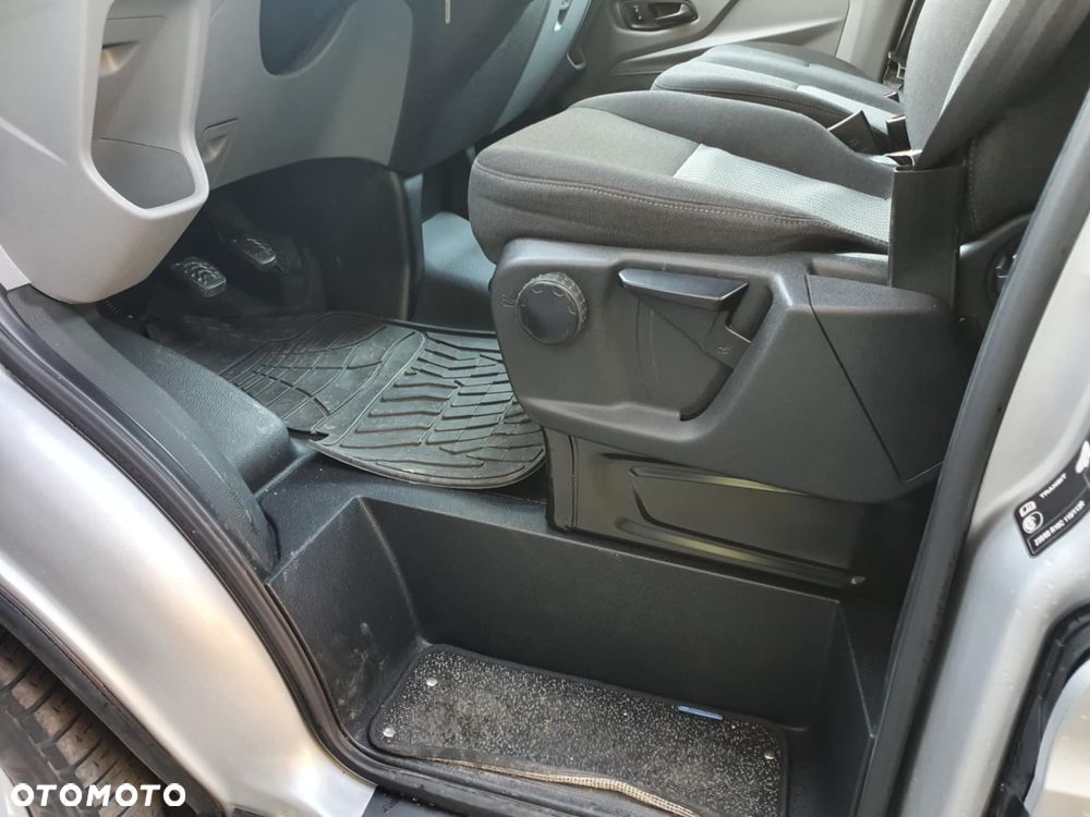 Ford Transit - 21