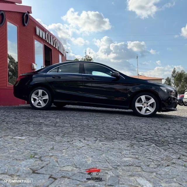 Mercedes-Benz CLA 180 d Urban - 2