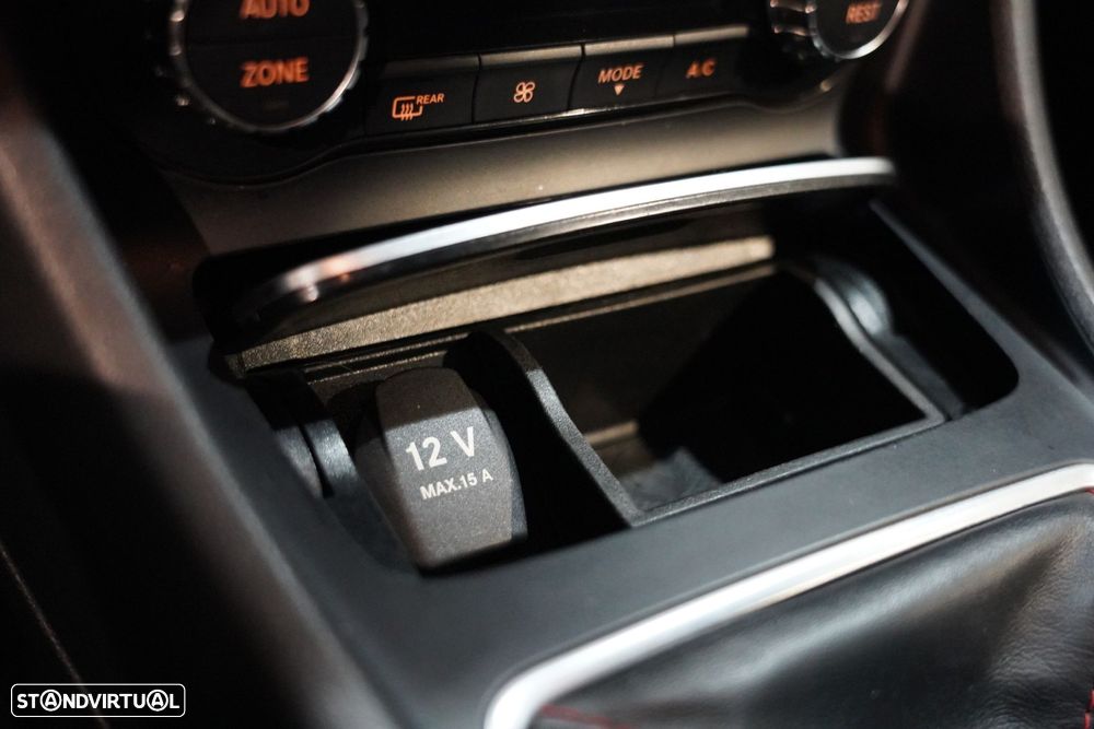 Mercedes-Benz GLA 180 CDI AMG Line - 22