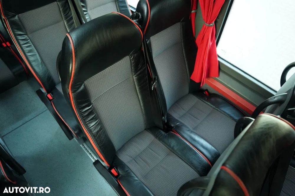 Mercedes-Benz SPRINTER 516 CDI / 2x AER CONDIȚIONAT / ECHIPAMENT ULTRA-ECHIPAT / PIELE / IMPORTAT - 34