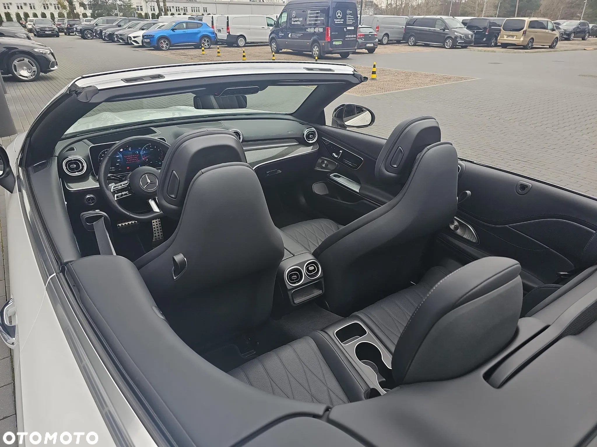 Mercedes-Benz CLE 300 4Matic Cabrio 9G-TRONIC - 21