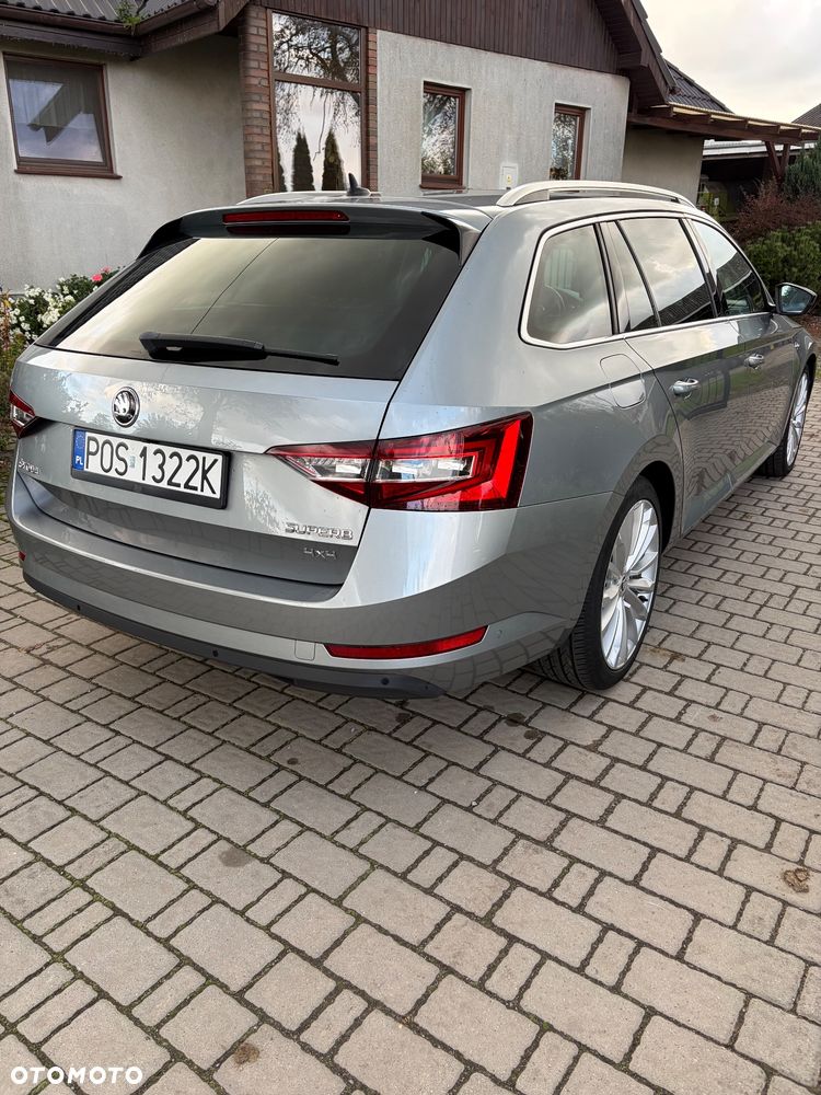 Skoda Superb 2018 photo 5