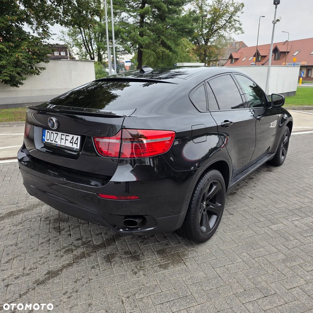 BMW X6 - 25