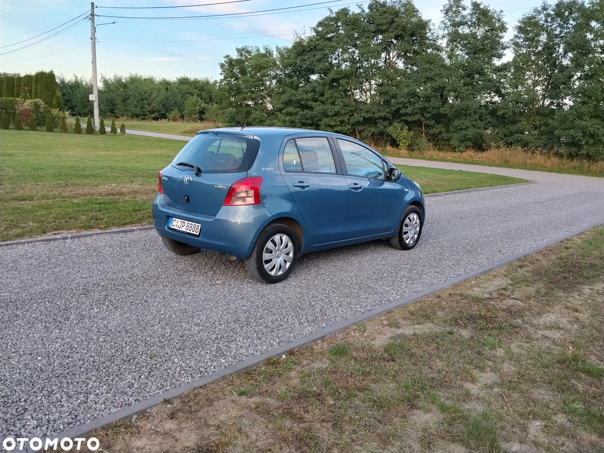 Toyota Yaris 1.3 VVT-i Sol - 6