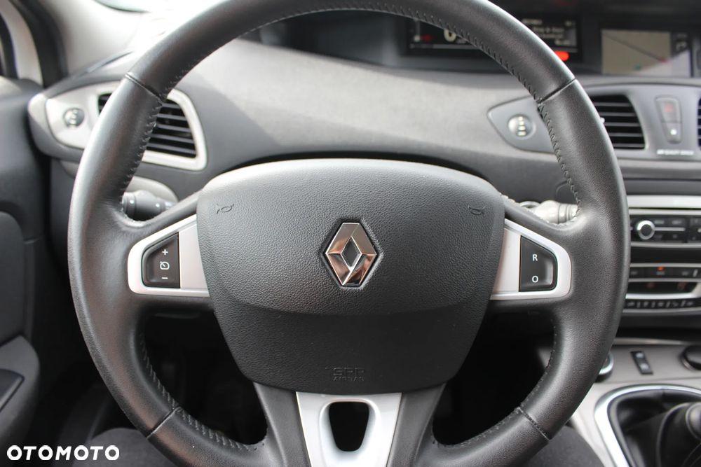 Renault Scenic Energy TCe 115 S&S Xmod Bose Edition - 33