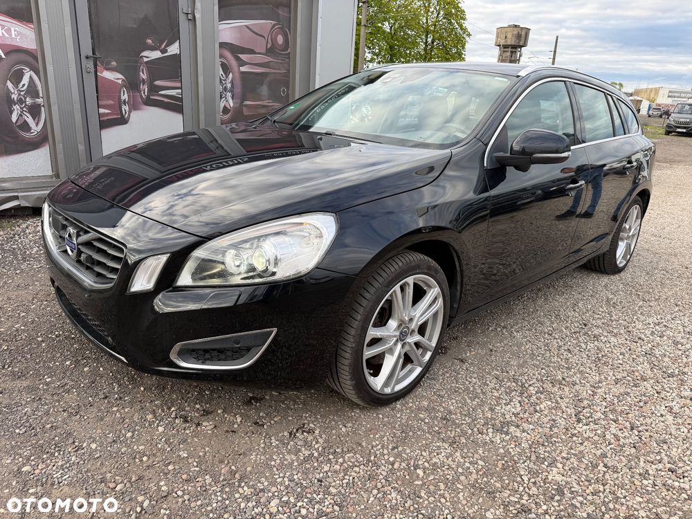 Volvo V60 - 2