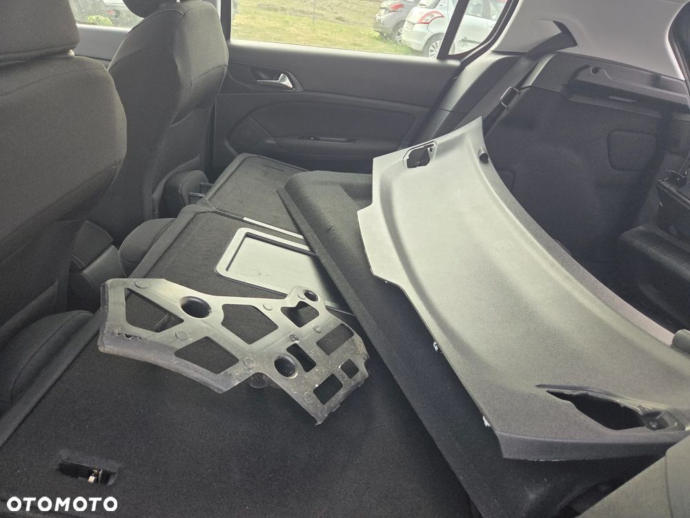 Peugeot 308 BlueHDi 130 EAT6 Stop & Start Active - 22