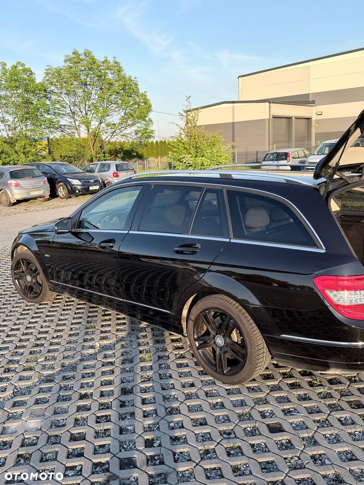 Mercedes-Benz Klasa C 250 CDI DPF Automatik BlueEFFICIENCY SPORT EDITION - 7