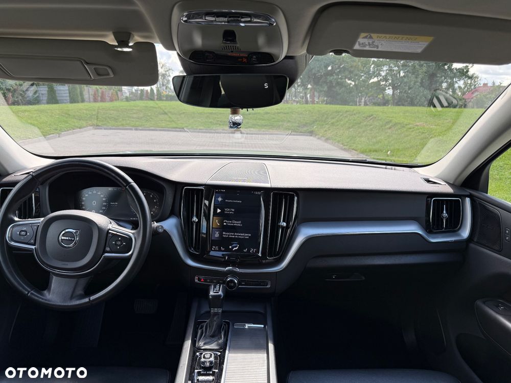 Volvo XC 60 T5 AWD Geartronic Momentum - 19