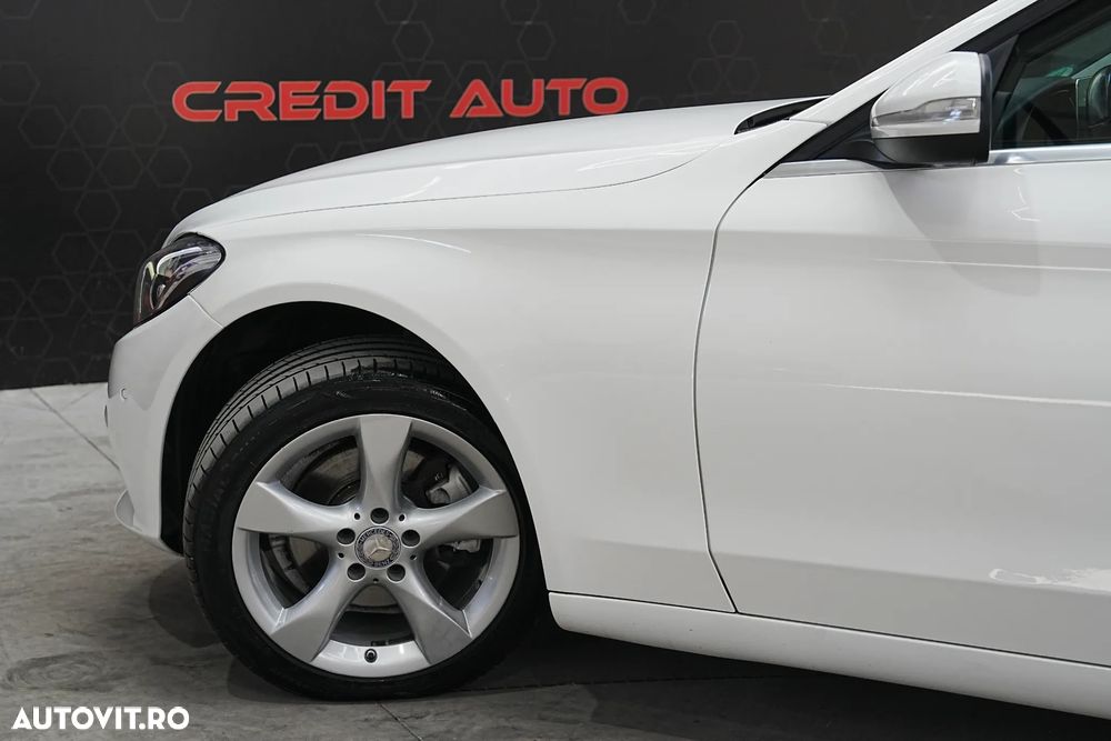 Mercedes-Benz C - 33