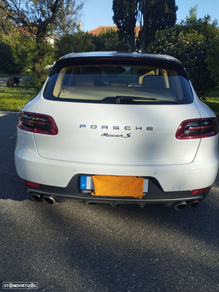 Porsche Macan S - 10