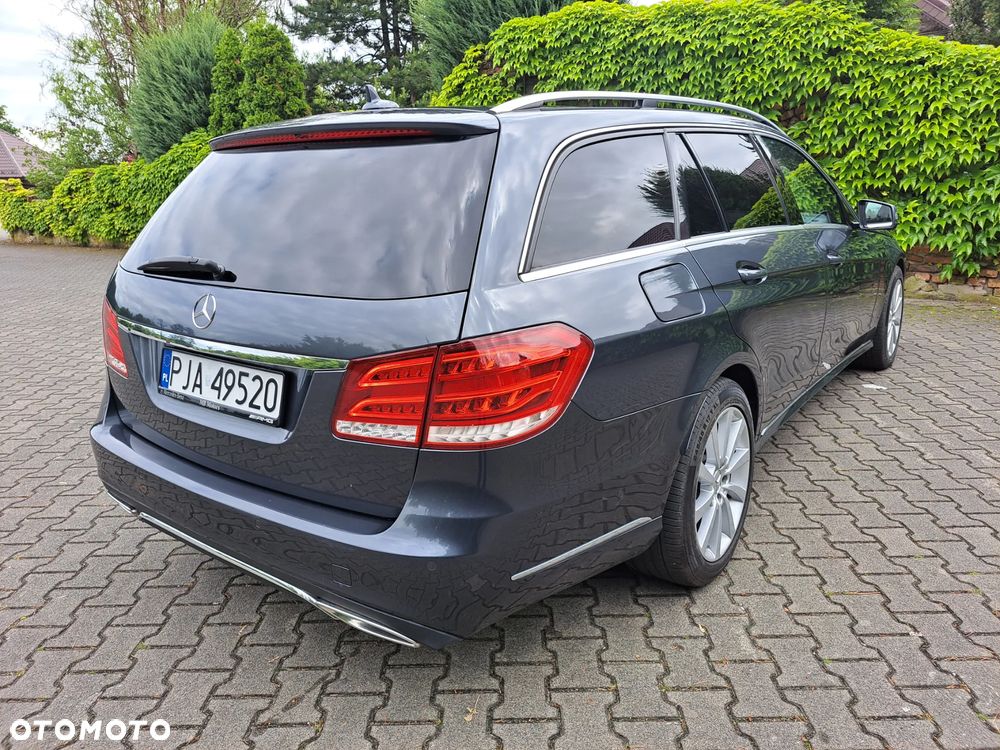 Mercedes-Benz Klasa E - 22