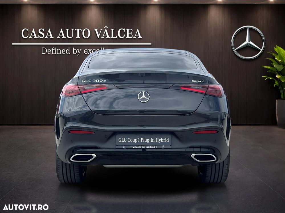 Mercedes-Benz GLC Coupe 300 e 4MATIC - 5