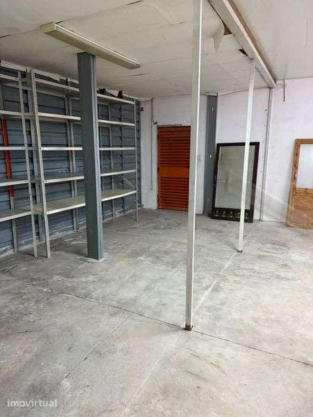 Alugo armazém 450m2