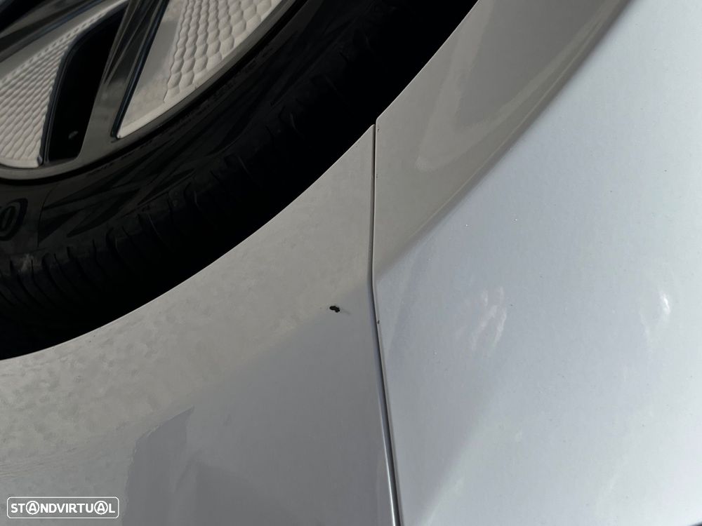 Hyundai Ioniq 1.6 GDI HEV Hybrid Tech - 9